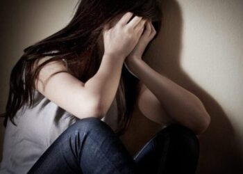 Κάλυμνος: Στο εδώλιο ο πατέρας που εξωθούσε την ανήλικη κόρη του σε πορνεία για 5 ευρώ