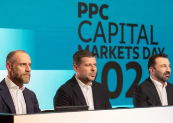 Όμιλος ΔΕΗ: Στόχος για EBITDA €2,3 δισ. το 2026 και διπλασιασμό στα €3 δισ. το 2030