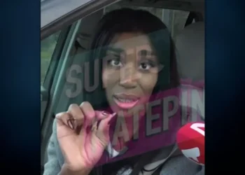 Ελίζαμπεθ Ελέτσι: Θα σε βρω δεν θα σε αφήσω, λέει στη γυναίκα που θεωρεί ότι την «κάρφωσε» στην ΑΑΔΕ