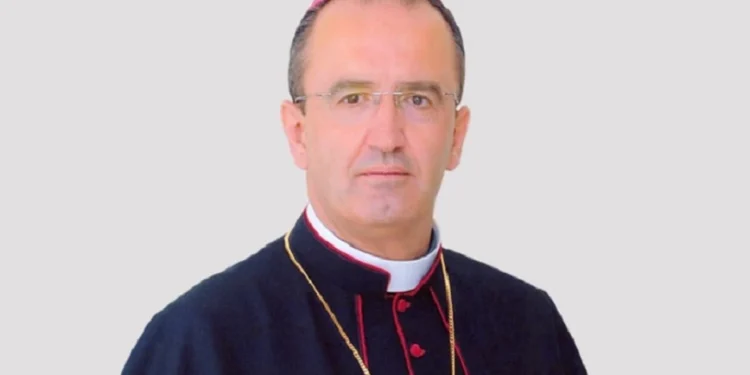 «Όχι» των Ελλήνων Καθολικών στο νομοσχέδιο για τα ομόφυλα ζευγάρια – «Αρνείται στα παιδιά το δικαίωμα να ζουν με πατέρα και μητέρα»