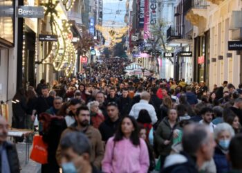 Ο πληθυσμός της Ελλάδας θα μειωθεί έως και 1.500.000