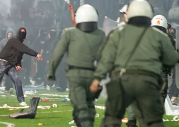 Τέσσερις δομικές αλλαγές για την αποτροπή της οπαδικής βίας – Κάμερες και ταυτοπροσωπία στα εισιτήρια