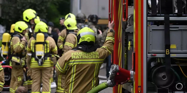 Βερολίνο: Άγνωστοι έβαλαν φωτιά σε αυτοκίνητο της ελληνικής Πρεσβείας