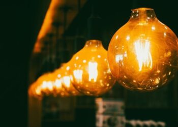 Τιμολόγια ρεύματος: Σε ψηφιακή πλατφόρμα οι αιτήσεις αλλαγής παρόχου