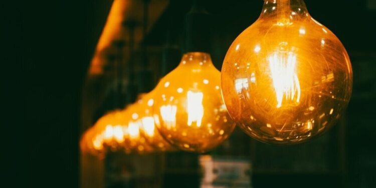 Τιμολόγια ρεύματος: Σε ψηφιακή πλατφόρμα οι αιτήσεις αλλαγής παρόχου