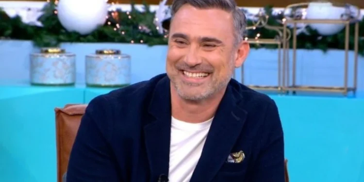 Γιώργος Καπουτζίδης: Αποκάλυψε ότι συζήτησε με τον Κυριάκο Μητσοτάκη για τον γάμο και την τεκνοθεσία ομόφυλων ζευγαριών