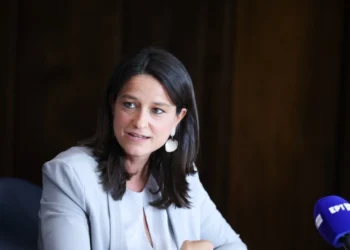 Κεραμέως: Τον Φεβρουάριο ανοίγει η πλατφόρμα για την επιστολική ψήφο