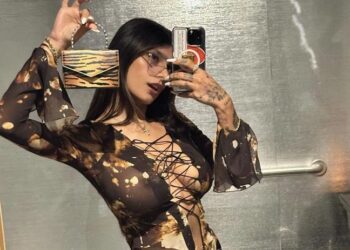 Mia Khalifa – «Το OnlyFans μου με ενδυναμώνει γιατί κάνω τα πράγματα με τον τρόπο μου»
