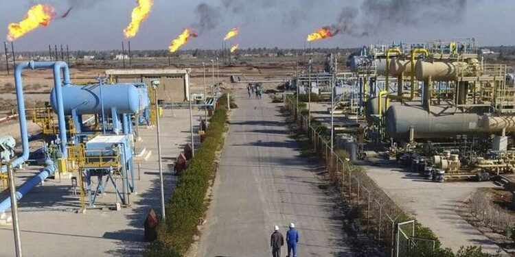 Ερυθρά Θάλασσα: Ράλι ανόδου στις τιμές του πετρελαίου λόγω των επιθέσεων στους Χούθι