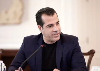 Πλεύρης: Δεν ψηφίζω τον γάμο για τα ομόφυλα ζευγάρια – Διαφωνώ με το νομοσχέδιο