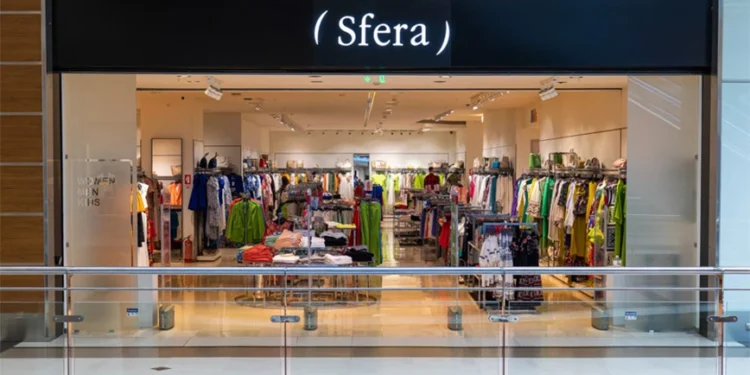 Adios λέει η ισπανική εταιρεία ρούχων «Sfera», μετά από 19 χρόνια – Κλείνει τα καταστήματά της στην Ελλάδα