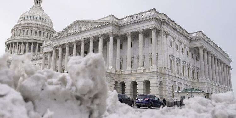 Φονικό ψύχος στις ΗΠΑ: Πάνω από 50 οι νεκροί της κακοκαιρίας – Κλειστά σχολεία και μπλακ άουτ