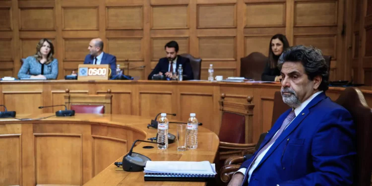 Εξεταστική για τα Τέμπη: «Καφενειακή η συνεννόηση μηχανοδηγού – σταθμάρχη» λέει ο εμπειρογνώμονας Ιωάννης Χαλκιάς