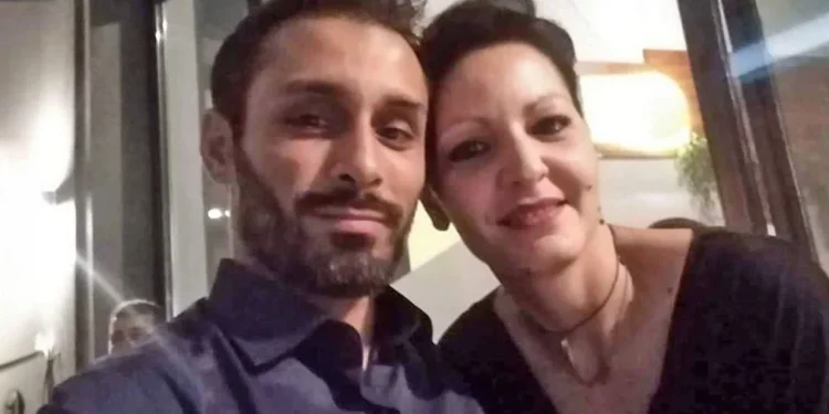 Θεσσαλονίκη: Ο σύντροφος της 41χρονης «έστησε» διάρρηξη μετά τη δολοφονία και έλεγε στους αστυνομικούς ότι βρήκε το μπλουζάκι της – Η κατάθεσή του