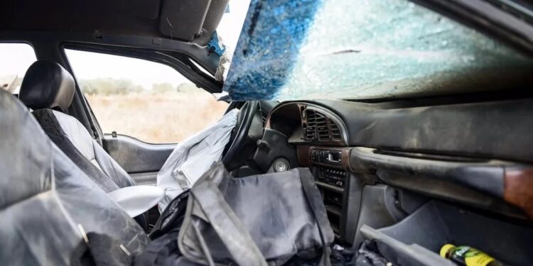 Σέρρες: Ένας νεκρός και ένας τραυματίας μετά από μετωπική σύγκρουση αυτοκινήτων