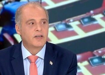 Ελληνική Λύση για ομόφυλα ζευγάρια: «Ο πολιτικά ανήθικος πρωθυπουργός έκλεψε την ψήφο του λαού»