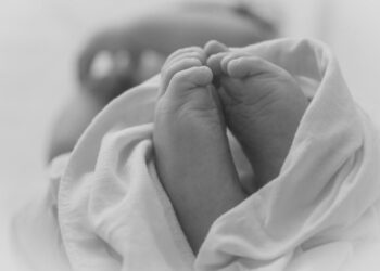 Ημαθία: «Αν του βάλεις αίμα θα συνέλθει» – Ανατριχιαστική μαρτυρία για τον φρικτό θάνατο του βρέφους