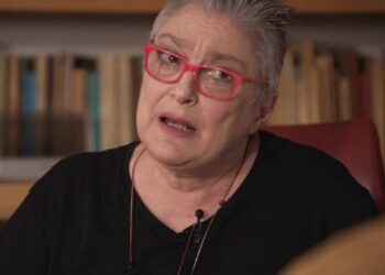 Αφροδίτη Μάνου σε Γιώργο Καπουτζίδη: «Είσαι αχάριστος»