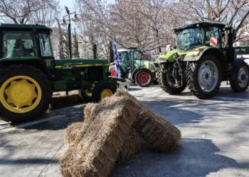 Τα 5+1 μέτρα για τους αγρότες: Επιστροφή του ΕΦΚ στο πετρέλαιο, πρόσθετη μείωση 10% στο ρεύμα, μόνιμη ανακούφιση από το ενεργειακό κόστος