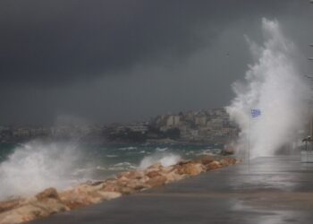 Έκτακτο δελτίο επιδείνωσης καιρού: Έρχονται ισχυρές βροχές και καταιγίδες