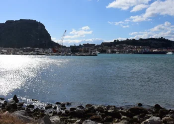 Καιρός: Ηλιος με «δόντια» σήμερα – Πού θα βρέξει, πότε θα ξεκινήσει η άνοδος της θερμοκρασίας