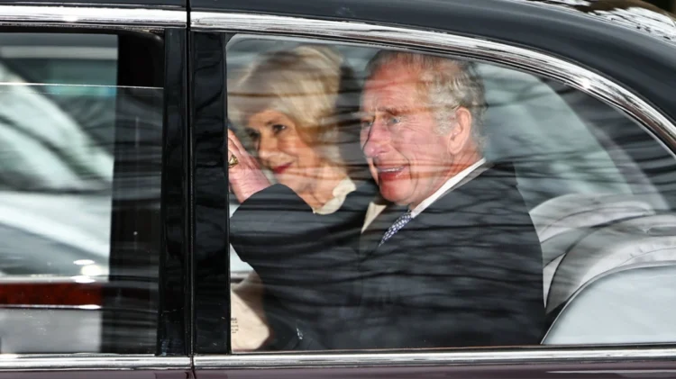 Βασιλιάς Κάρολος: Επέστρεψε στο Λονδίνο για να υποβληθεί ξανά σε θεραπεία για τον καρκίνο
