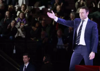 Πότε θα στηθούν κάλπες για πρόεδρο στον ΣΥΡΙΖΑ – Η σύσκεψη στο σπίτι Κασσελάκη μετά τη «βόμβα» Τσίπρα – Ποιοι οι αντίπαλοι του