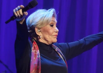 Μαρινέλλα: Ατύχημα για την τραγουδίστρια