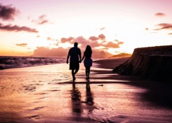 Έρχεται το πιο αποκαλυπτικό ριάλιτι: Οι παίκτες του «Virgin Island» θα χάνουν την παρθενιά τους στην τηλεόραση