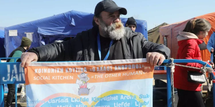 Κωνσταντίνος Πολυχρονόπουλος: «Τσέπωσαν δωρεά 140.000 ευρώ και με απείλησαν» – Καταγγελίες «φωτιά» από εθελοντή