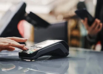 POS: Παράταση έως 29 Φεβρουαρίου στην υποχρεωτική αγορά τους σε 35 κλάδους