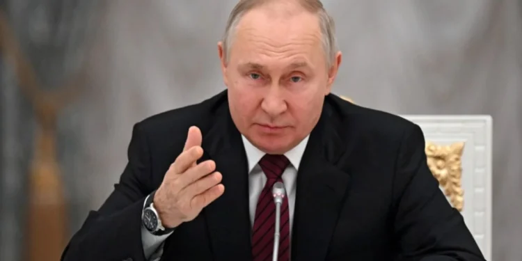 Ρωσία: Μαθητές θα εκπαιδεύονται στο πώς να προστατευτούν σε περίπτωση πυρηνικού πολέμου