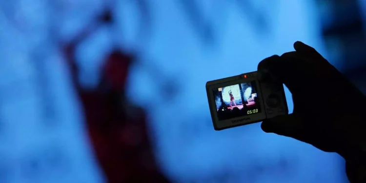 Παιανία: 17χρονη έπεσε θύμα revenge porn από 22χρονο που γνώρισε μέσω διαδικτύου