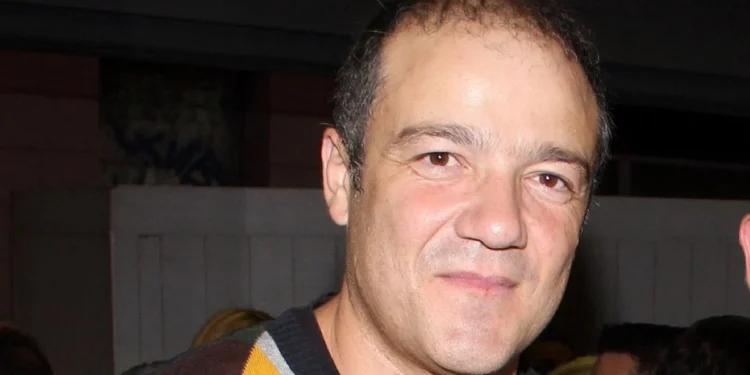 Φώτης Σπύρου: «Ξέρουμε τι γίνεται στην εκκλησία, υπάρχουν πολλοί γκέι ιερείς»