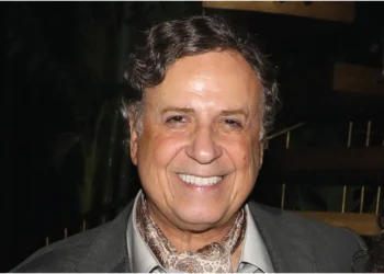 Χάρης Ρώμας: Η σύζυγός μου είχε μείνει έγκυος και απέβαλε, αν δεν είχε αποβάλει, το παιδί αυτό τώρα θα είχε τρεις πατεράδες