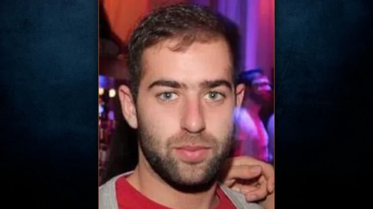 Κρήτη: Η φωτοβολίδα του διέλυσε το συκώτι – Η μαρτυρία της μητέρας του 33χρονου Μανώλη που σκοτώθηκε