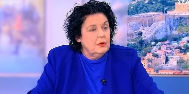 Λιάνα Κανέλλη: Η εξομολόγηση για την περιπέτεια με την υγεία της – «Κάπνιζα 80 τσιγάρα τη μέρα»