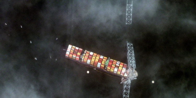 Βαλτιμόρη: Αναταραχή στις αγορές και φόβοι για τον παγκόσμιο ανεφοδιασμό μετά την κατάρρευση της γέφυρας