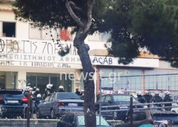 Ζωγράφου: Αστυνομική επιχείρηση στην Πανεπιστημιούπολη για τους εμπρησμούς