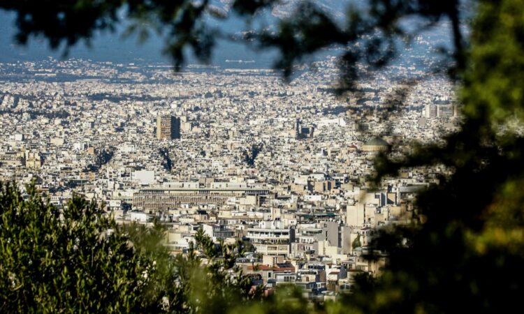 Πλησιάζει η ώρα του ΕΝΦΙΑ: Ποιοι θα έχουν έκπτωση και ποιοι απαλλαγή