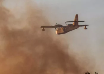 Canadair: Τι προβλέπει η συμφωνία που θα υπογραφεί κατά την επίσκεψη Μητσοτάκη στον Καναδά