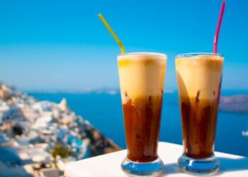 Taste Atlas: «Οι Ιταλοί θα εκνευριστούν πολύ» – Ο ελληνικός φρέντο ανώτερος του καπουτσίνο