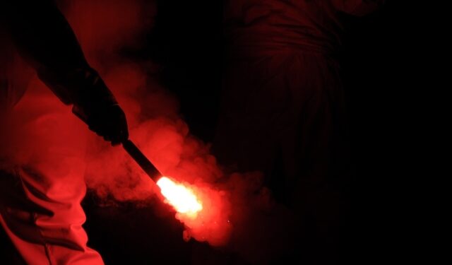 Τραγωδία στην Κρήτη: Νεκρός 33χρονος από φωτοβολίδα