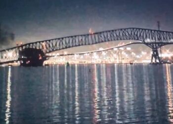 Βαλτιμόρη: Κατέρρευσε η γέφυρα Key Bridge – Έπεσε πάνω της μεγάλο πλοίο, φόβοι για θύματα