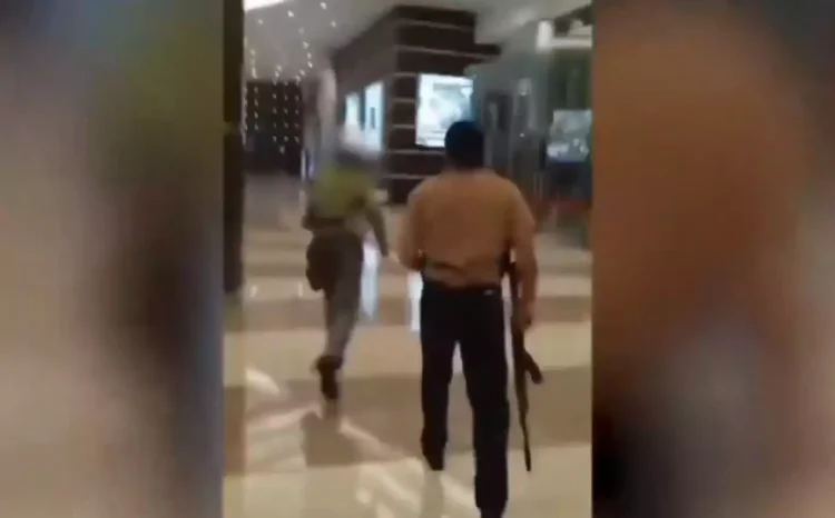 Μόσχα: Βίντεο – ντοκουμέντο από το μακελειό δημοσίευσε το ISIS – Ρωσικές επιθέσεις στο Κίεβο