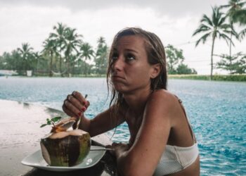 Το ξενοδοχείο που σε πληρώνει όταν βρέχει, επειδή χάλασαν οι διακοπές σου