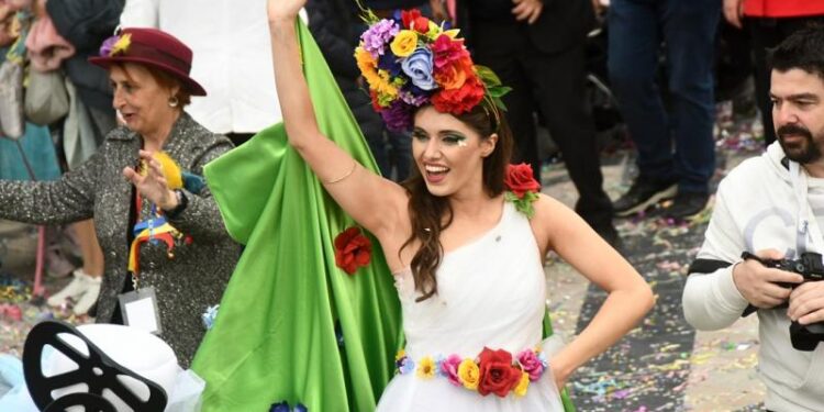 Επίσημο από αστυνομία: Τίτλοι τέλους για καρναβαλική παρέλαση στη Θεσσαλονίκη