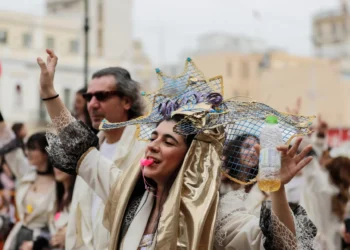 Πάτρα: «Πράσινο φως» για τους καρναβαλιστές -«Ασφαλής προορισμός από υγειονομικής πλευράς»