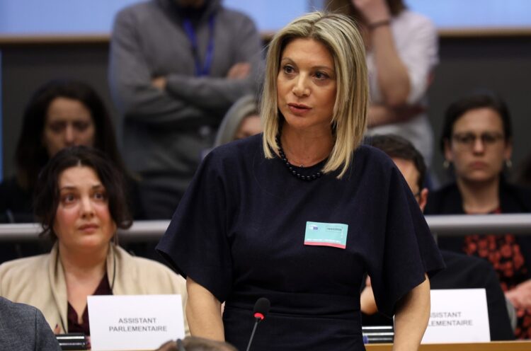 Τέμπη – Καρυστιανού: Είναι πολύ μεγάλη ντροπή να πρέπει να ξενιτευτώ για να βρω δικαίωση για ένα έγκλημα που έγινε στην Ελλάδα