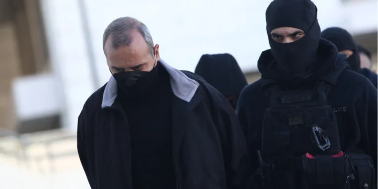 Δίκη 12χρονης: Απαλλακτικός για τον Μίχο όσον αφορά στον βιασμό της ανήλικης η εισαγγελέας – Για ποιες κατηγορίες ζήτησε ενοχή